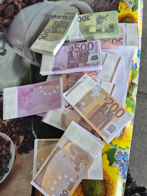 Captură record de bancnote contrafăcute FOTO