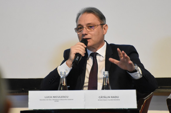 VIDEO Fiecare pacient va avea un cod personal de sănătate, diferit de CNP. Angajații din spitale, la control. A ratat România startul? - Profit Health.forum 
