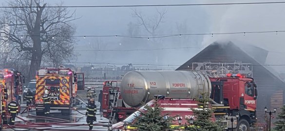 Incendiu la o pensiune din Gura Humorului. O persoană a murit FOTO