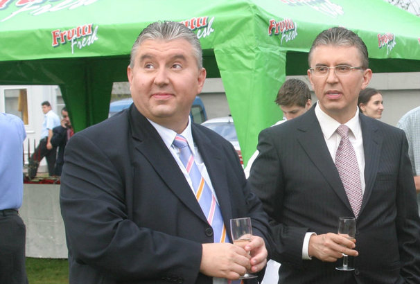 REACȚIA Fraților Micula, după percheziții; Ca la Radio Erevan!