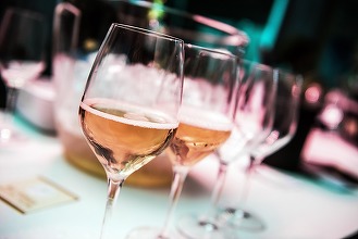  Consumul de alcool în rândul adulților britanici s-a prăbușit