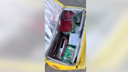 Petarde găsite, după o...replică, chiar în genți de livrare mâncare VIDEO 