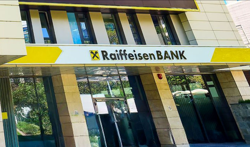 Raiffeisen Bank obligată să plătească în România daune unei cliente căreia nu i-a blocat contul după ce aceasta a anunțat că a fost victima unui atac phishing. Decizie întoarsă la apel
