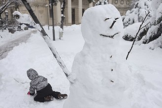 ANUNȚ Vreme foarte rece, ninsori și viscol în toată țara