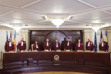 CCR explică de ce a tăiat pensiile magistraților