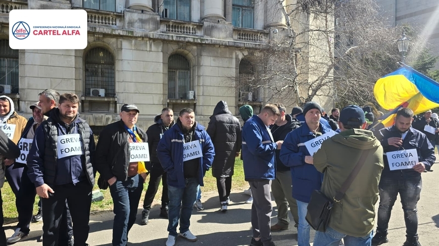 Sute de mineri au ieșit pe stradă. Protest de amploare la Târgu Jiu VIDEO