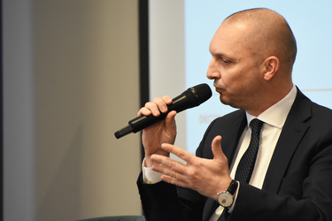 VIDEO Sistemul public de sănătate și cel privat să coexiste. Tiberiu Maier, SIGNAL IDUNA: De ce de ce nu se pot combina cele două sisteme, de ce încercăm să contruim un sistem dublu? - Profit Health.forum