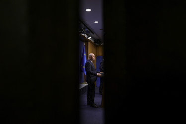 Despăgubirile cerute României de Pfizer pentru vaccinul anti-Covid - Bolojan confirmă informațiile Profit.ro privind livrarea de alte medicamente și scutirea de penalități. Miniștrii se duc în SUA pentru negocieri oficiale  