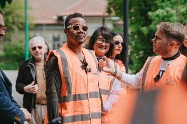 FOTO Cuba Gooding Jr, în România. A mers pe șantierul unei clinici de psihiatrie pediatrică 