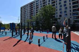 FOTO&VIDEO Noul parc din București. Au început plantările de arbori la Faza 3 a Parcului Liniei