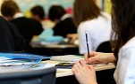 Situație gravă în educație. România a trecut pragul de 50% analfabetism la matematică. Scor slab și la lectură și științe