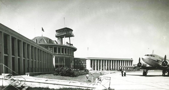 Aeroportul Băneasa anii '60. Sursa: www.docomomo.ro