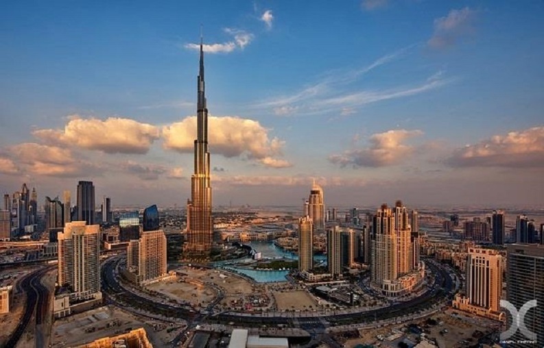 FOTO Dubai construiește un nou \
