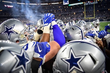 Forbes: Dallas Cowboys rămâne clubul sportiv numărul 1 din lume, Cristiano Ronaldo cel mai bine plătit atlet, iar Manchester United devine cea mai valoroasă echipă de fotbal