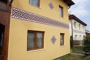 FOTO Un sat din Bucovina, inclus în Top-ul celor mai "colorate" destinații europene de cea mai mare editură de ghiduri de călătorie din lume