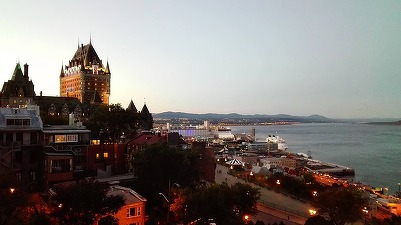 Autoritățile din Québec cer comercianților să nu mai folosească salutul bilingv „Bonjour, Hi!”