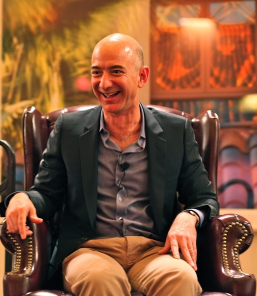 Jeff Bezos a devenit cel mai bogat om din istoria modernă, cu o avere de 150 miliarde de dolari, în ziua evenimentului Amazon Prime Day