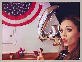 Postul american de televiziune CBS plătește 9,5 milioane de dolari unei actrițe care a afirmat că a fost hărțuită