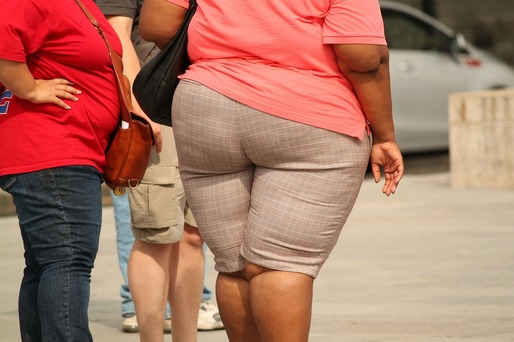Populația mondială care suferă de obezitate a depășit-o pe cea care suferă de foame