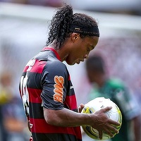 Fostul mare fotbalist Ronaldinho are datorii uriașe, pașapoartele i-au fost confiscate
