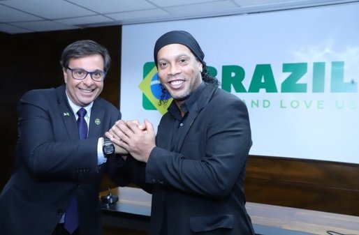 Fostul fotbalist Ronaldinho a fost numit ambasador al turismului în Brazilia