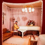 GALERIE FOTO Casa lui Elvis Presley din Beverly Hills poate fi închiriată prin Airbnb 