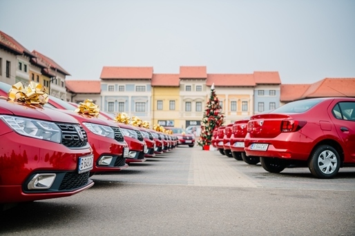 Extragerea pentru desemnarea celor 20 de autoturisme Dacia, oferite de Catena, în direct la România TV
