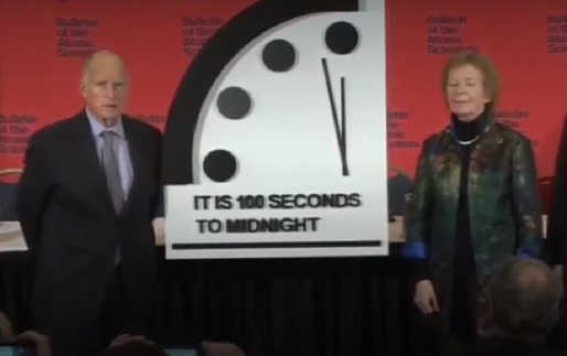 VIDEO Ceasul simbolic al Apocalipsei, mai aproape ca niciodată de "Sfârșitul lumii"