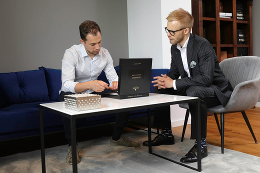 Personalizarea pieselor vestimentare. Următorul mare trend în business?