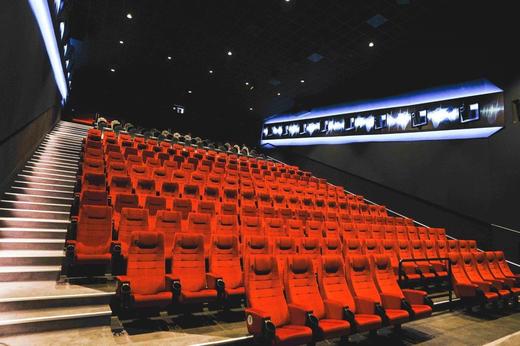 Cineplexx România își suspendă activitatea și amână investiția de la Târgu Mureș