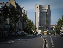 FOTO Mesaj în noapte al Hotelul InterContinental din București. Luminile camerelor - sub formă de inimă