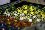 Pe fondul epidemiei, Loteria Română accelerează jocurile loto online