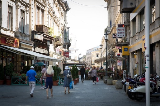 Cea mai mare parte a centrului vechi din București devine pietonală în weekend începând cu 22 mai