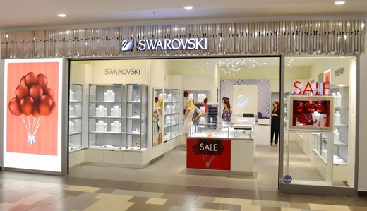 Dispute între moștenitorii imperiului cristalelor Swarovski