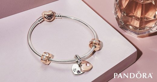 Compania daneză de bijuterii Pandora renunță la diamantele extrase din mine