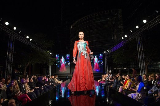 Defilările de modă din Paris se reiau în luna iulie