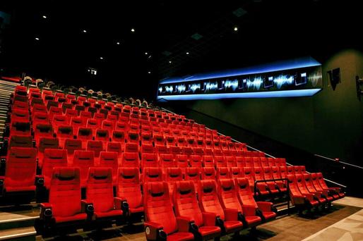 Oamenii s-au îngrămădit la bilete de cinema în Franța, în primele zile de la redeschiderea sălilor
