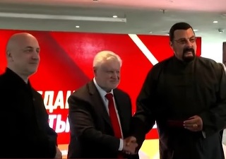 Actorul Steven Seagal a fost primit într-un partid rusesc