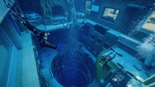 VIDEO Cea mai adâncă piscină din lume, inaugurată în Dubai