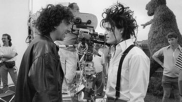Cineastul Tim Burton, prezent la reprezentația „Faust” din cadrul Festivalului Internațional de Teatru de la Sibiu