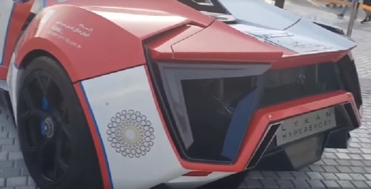 FOTO Cea mai rapidă și mai scumpă ambulanță din lume, lansată