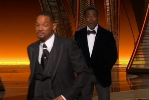 VIDEO Will Smith l-a pălmuit pe Chris Rock în timpul galei Oscar din cauza unei glume făcute despre soția sa