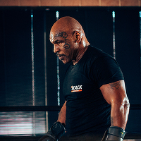 VIDEO Mike Tyson a bătut un pasager care l-a deranjat în avion