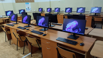 Lotul olimpic de Informatică al României, locul I la Olimpiadă
