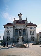 Prețurile serviciilor culturale au crescut mai mult în România decât în UE în 2022