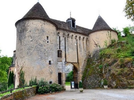 Comisarul francez Thierry Breton și-a cumpărat un castel într-una dintre cele mai frumoase zone din Franța