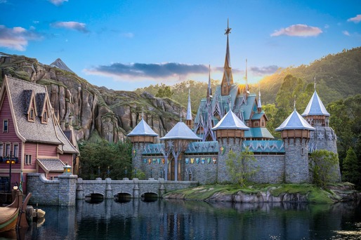 VIDEO Primul World of Frozen, deschis la Disneyland Hong Kong