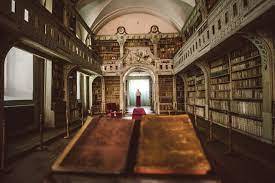 Ministrul Culturii: Biblioteca documentară Batthyaneum, refăcută prin acord cu Banca de Dezvoltare a Consiliului Europei. Începe digitalizarea patrimoniului cultural imobil al României