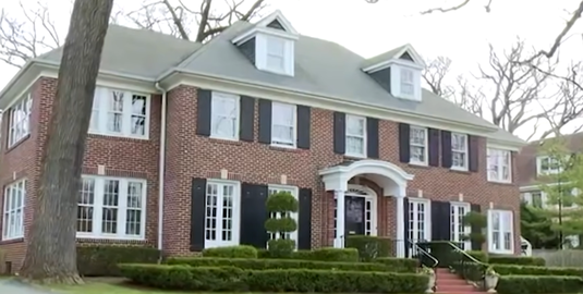 Casa din filmul „Home Alone”, scoasă la vânzare pentru prima dată după mai bine de un deceniu