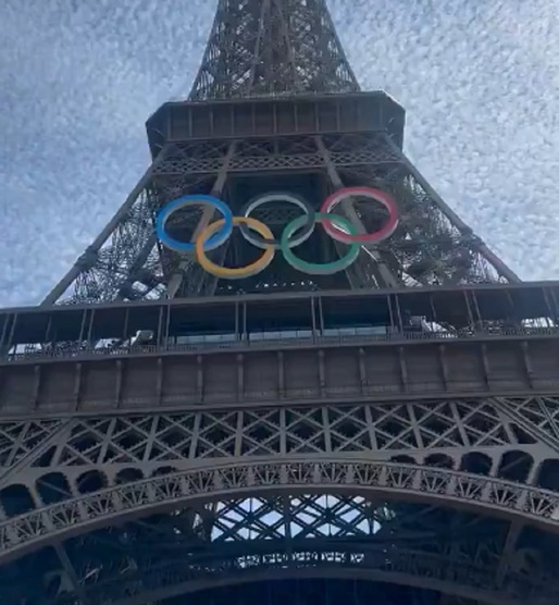 VIDEO Turnul Eiffel a fost evacuat